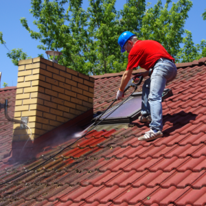 Stains on my Roof | Roofers, Best Roofing Company in Panama City, Pensacola, Port Charlotte, Destin, Fort Myers, Navarre, Gulf Breeze, Milton, Mary Esther, Crestview, Niceville, Engelwood, Punta Gorda Florida | Metal, Shingle, Cost Estimate for Roof