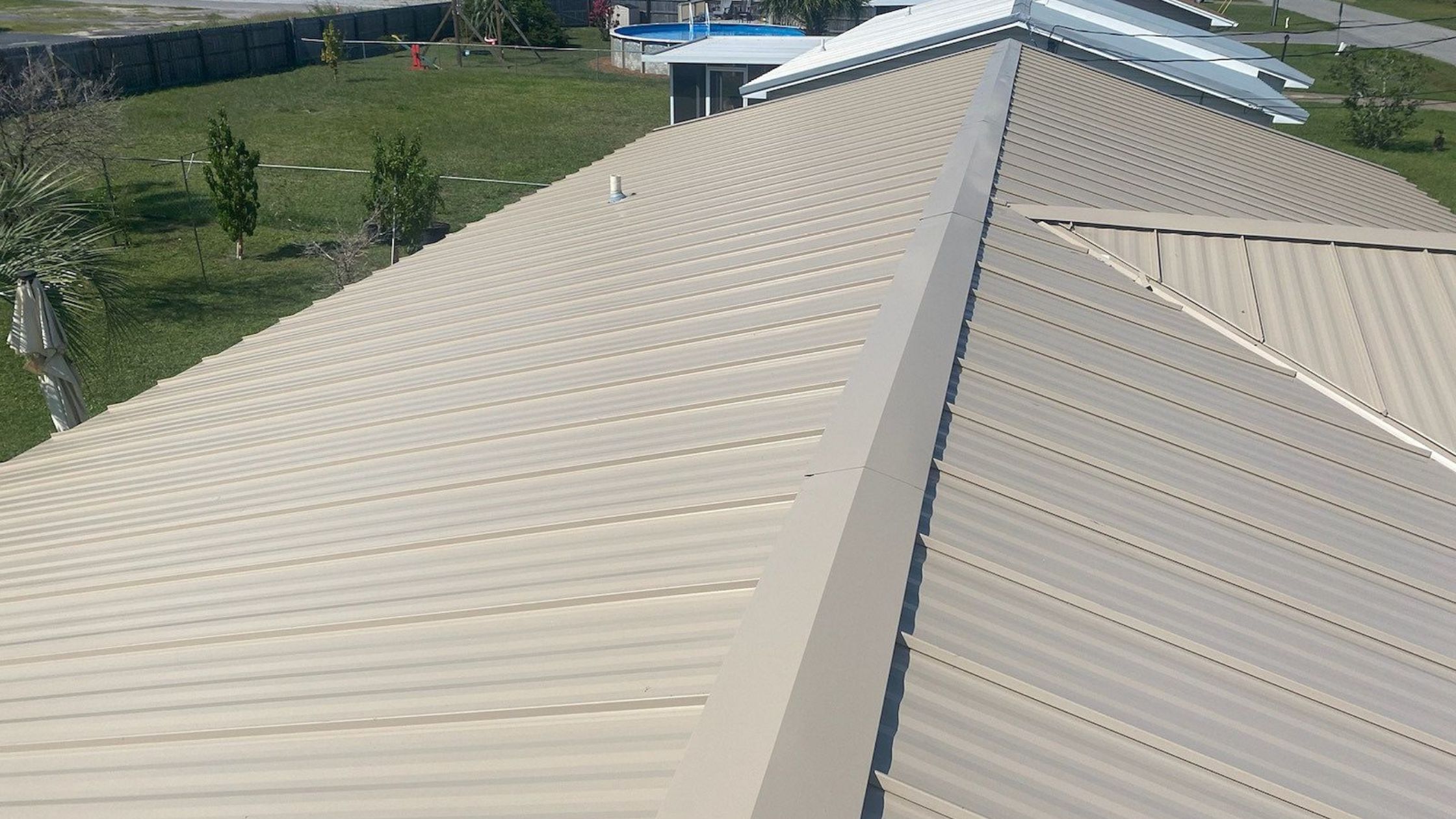 Metal Roofs in Florida | best roofing company - metal roof contractor - roofer - leading residential and commercial roof repair companies - Pensacola, Panama City, Destin, Port Charlotte, Fort Myers, Sarasota, Punta Gorda, Navarre, Milton, Gulf Breeze, Mary Esther, Lynn Haven